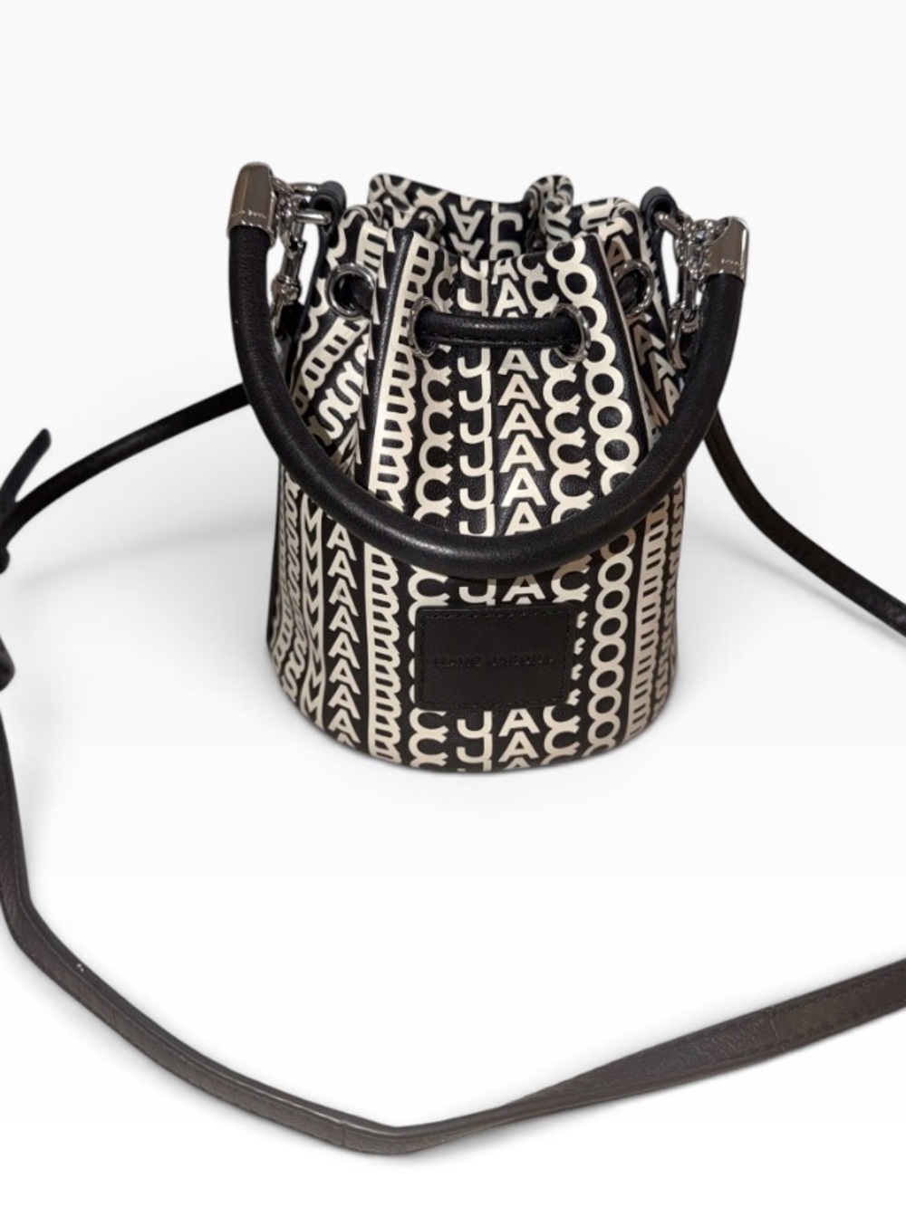 Marc Jacobs Black and White Logo Mini Bucket Bag - Picture 2 of 8